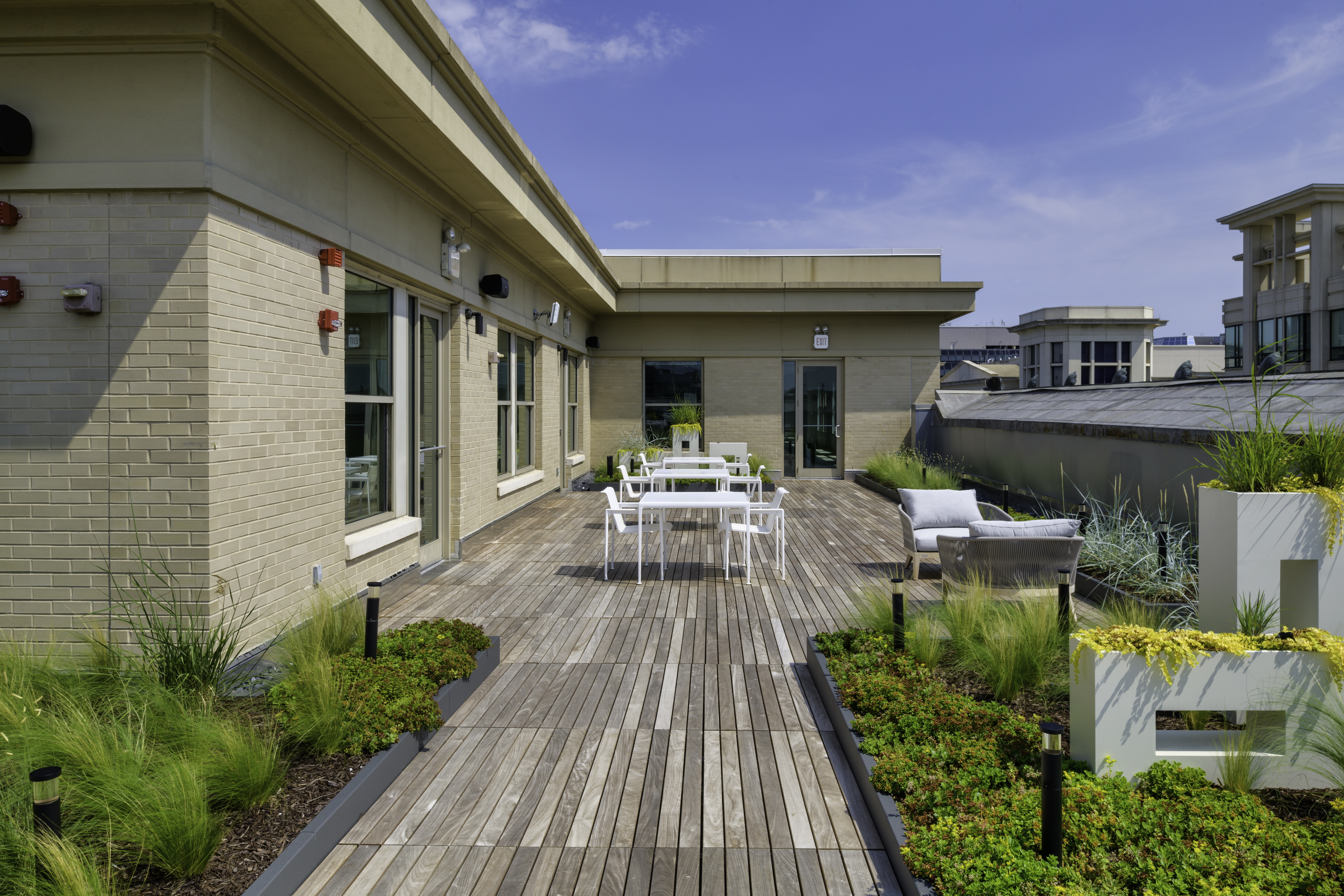 Victor 9th Flr Purchase-5